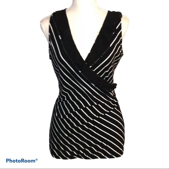 WHBM RUFFLE STRETCH Sleeveless blouse - Picture 2 of 5